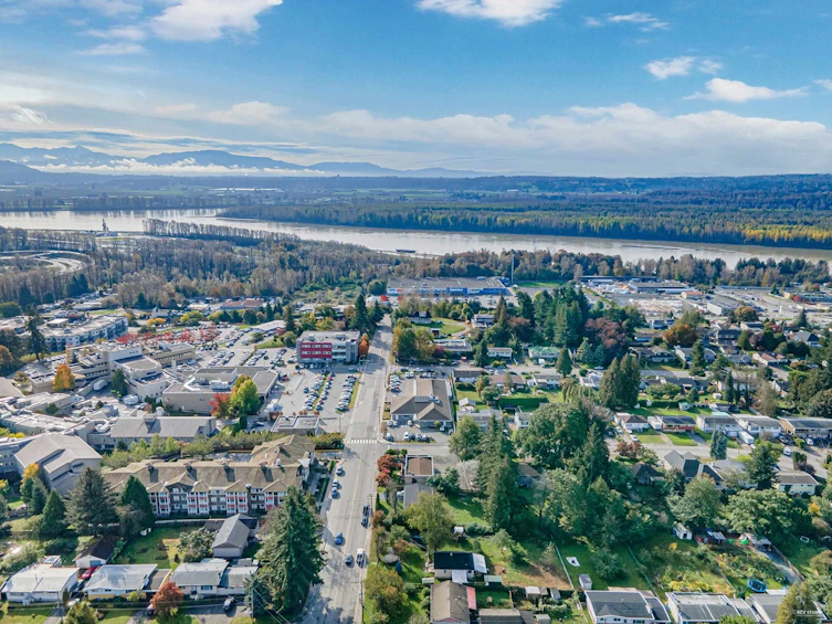 7381 Hurd, Mission, BC, V2V 3H8 - 23