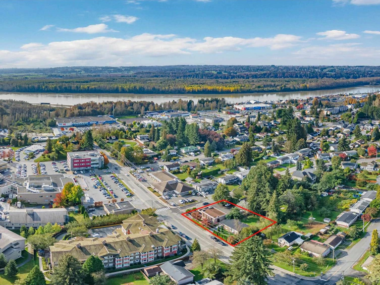 7381 Hurd, Mission, BC, V2V 3H8 - 24