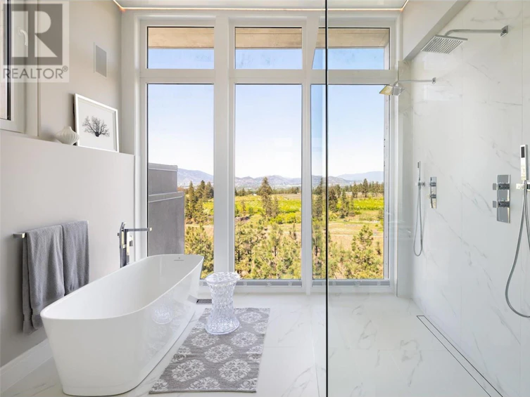 1076 Westpoint Drive, Kelowna, BC, V1W 4Z9 - 37