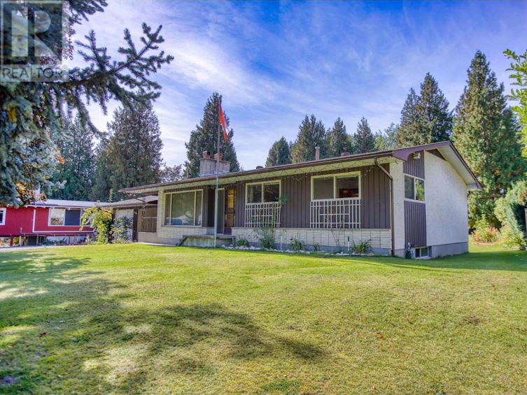 2108 10th Avenue, Castlegar, BC, V1N 2Z7 - 9