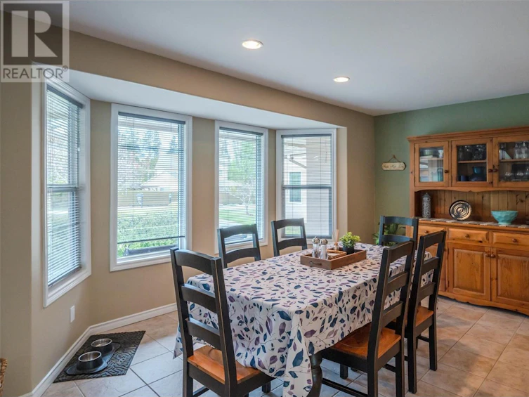 310 Spruce Avenue, Kaleden, BC, V0H 1K0 - 25