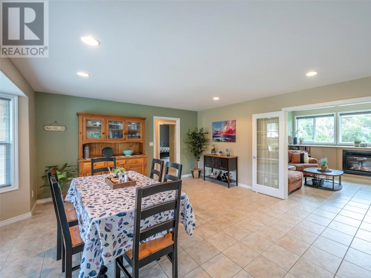 310 Spruce Avenue, Kaleden, BC, V0H 1K0 - 27