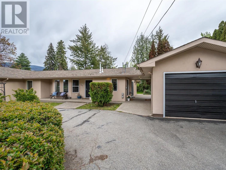 310 Spruce Avenue, Kaleden, BC, V0H 1K0 - 3