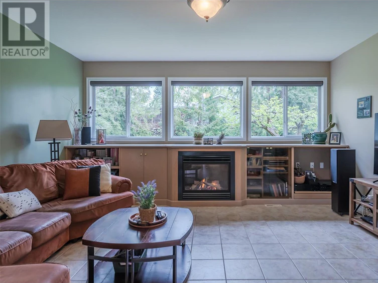 310 Spruce Avenue, Kaleden, BC, V0H 1K0 - 31