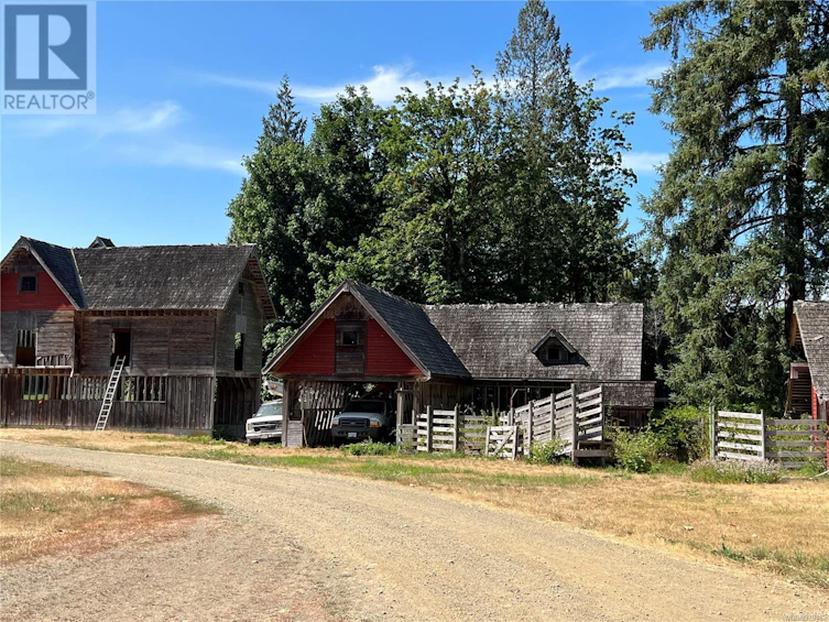 8991 South Island Highway, Fanny Bay, BC, V0R 1W0 - 11