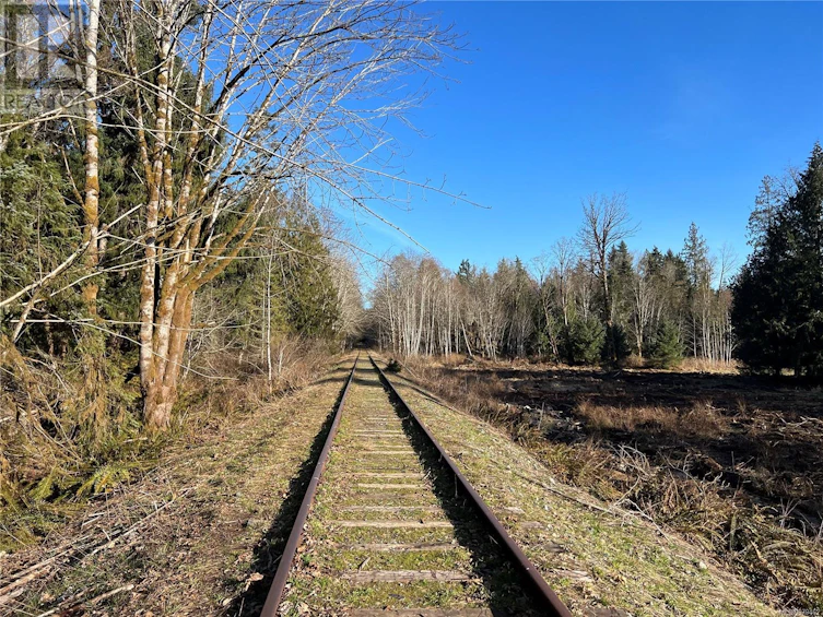 8991 South Island Highway, Fanny Bay, BC, V0R 1W0 - 22