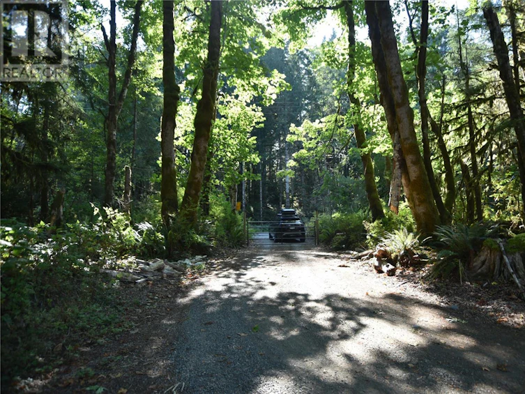 8991 South Island Highway, Fanny Bay, BC, V0R 1W0 - 36