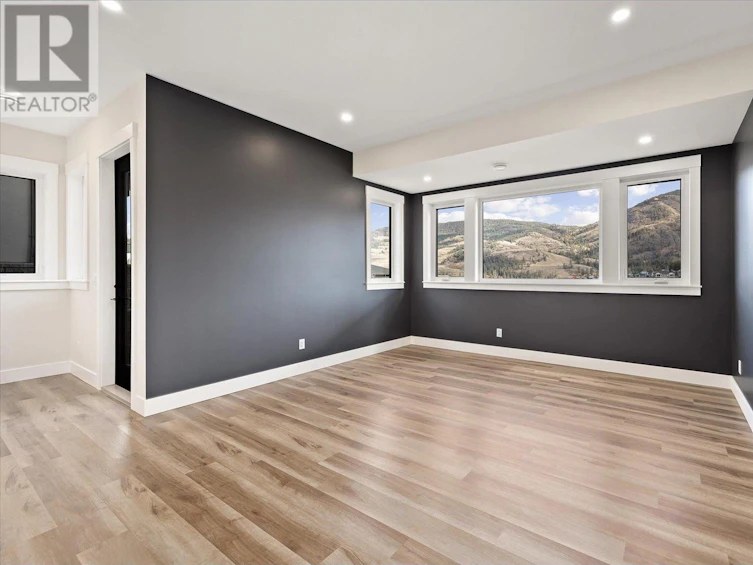 989 Loseth Drive, Kelowna, BC, V1P 0A8 - 45