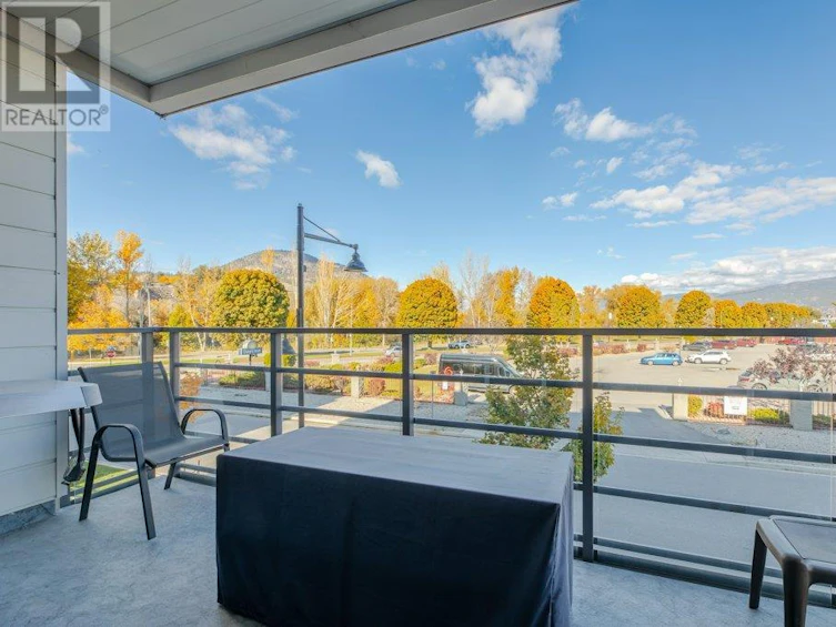 104-201 Wylie Street, Penticton, BC, V2A 0H3 - 24
