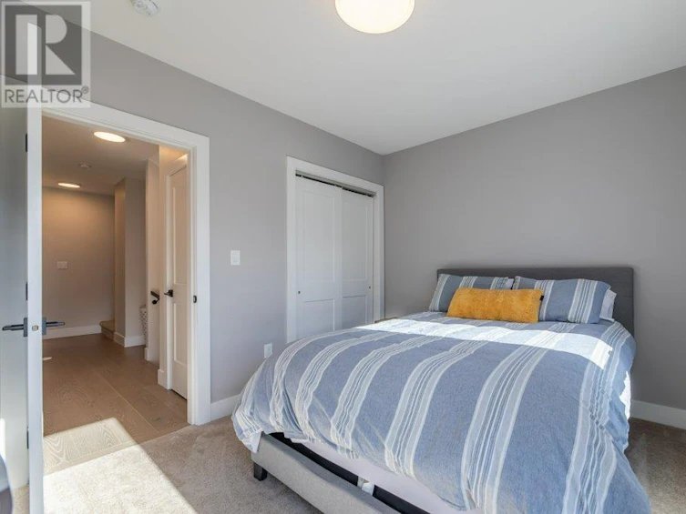 104-201 Wylie Street, Penticton, BC, V2A 0H3 - 45