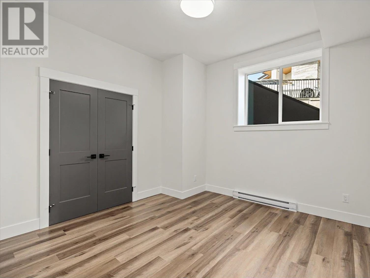 855 Lochness Street, Kelowna, BC, V1P 0A3 - 36