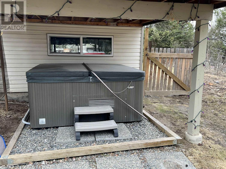 835 Spruce Avenue, 100 Mile House, BC, V0K 2E0 - 14