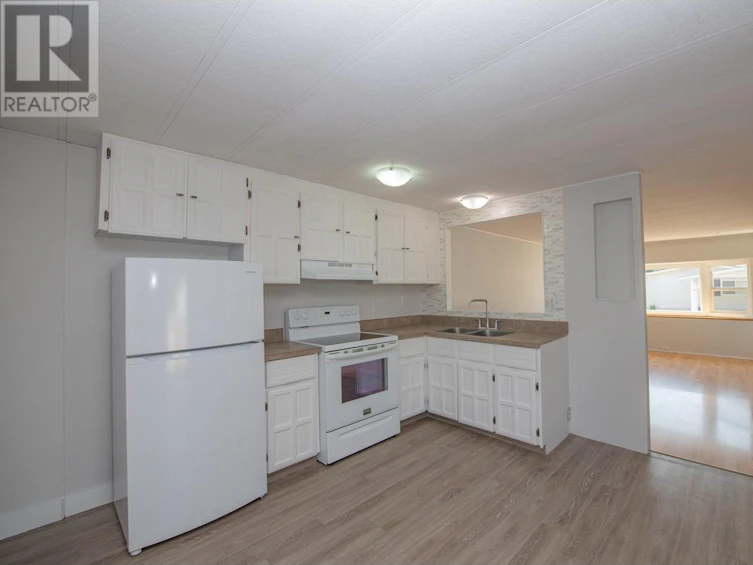6-2727 Lakeshore Road, Vernon, BC, V1H 1X5 - 17