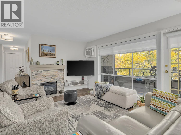 204-645 Barrera Road, Kelowna, BC, V1W 3C9