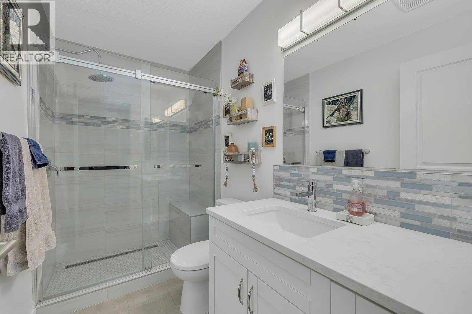 204-645 Barrera Road, Kelowna, BC, V1W 3C9 - 21