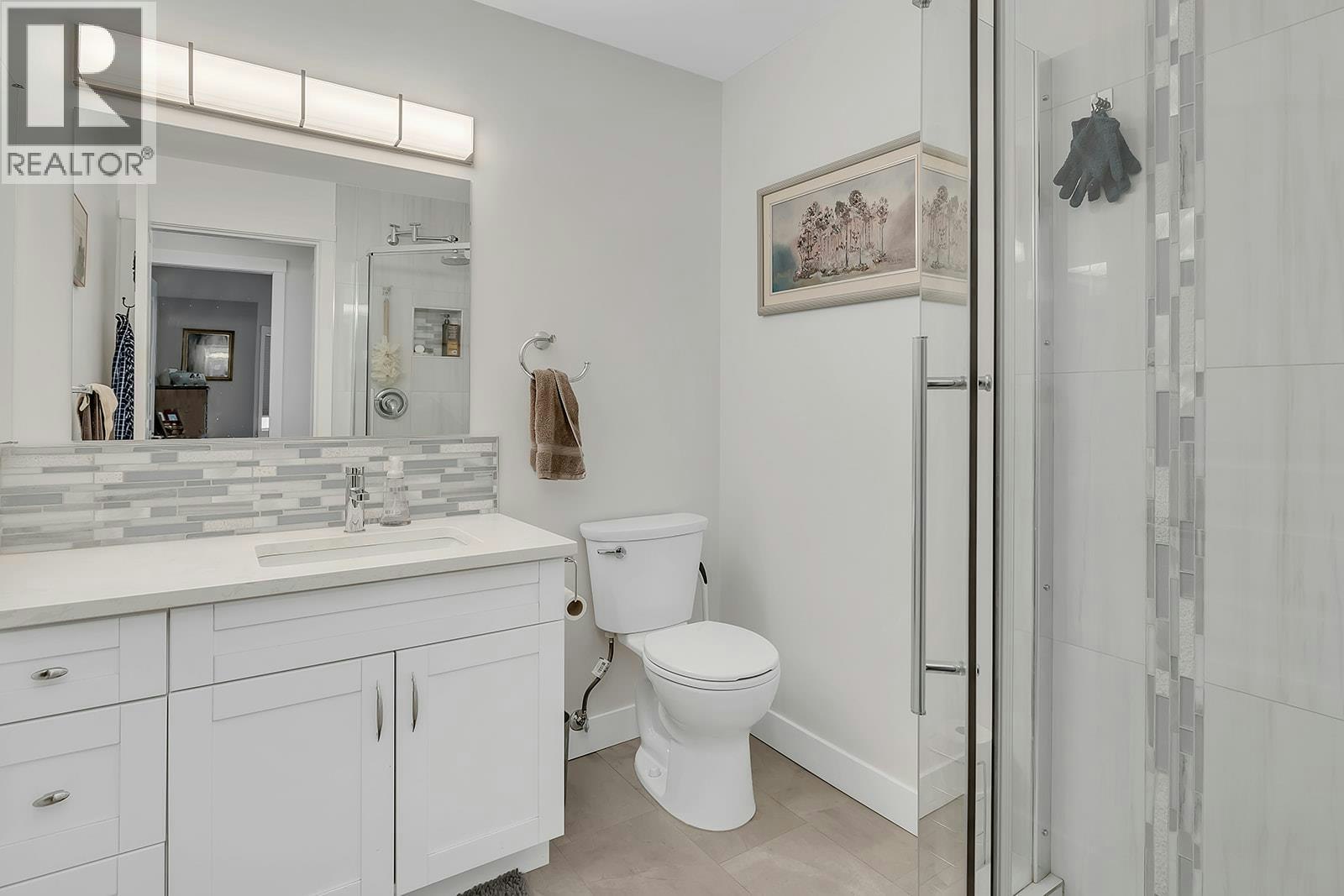 204-645 Barrera Road, Kelowna, BC, V1W 3C9 - 23