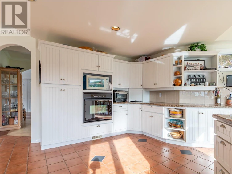 521 Miller Street, Summerland, BC, V0H 1Z9 - 12