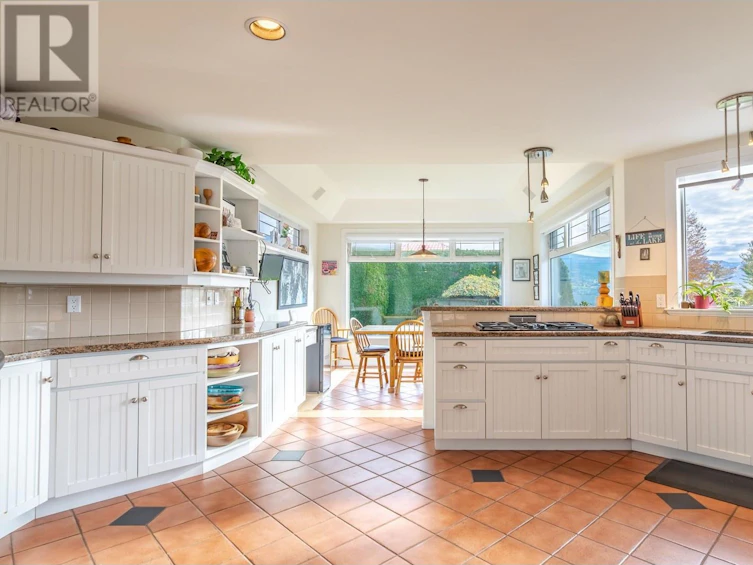 521 Miller Street, Summerland, BC, V0H 1Z9 - 14