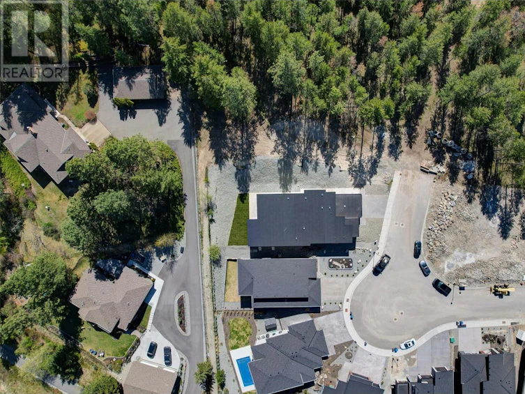 10287 Beacon Hill Drive, Lake Country, BC, V4V 0A9 - 46