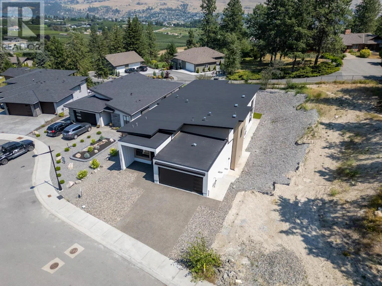 10287 Beacon Hill Drive, Lake Country, BC, V4V 0A9 - 86