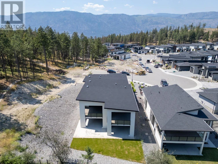 10287 Beacon Hill Drive, Lake Country, BC, V4V 0A9 - 89