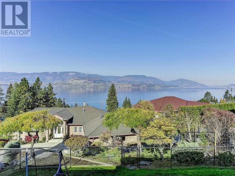 376 Uplands Court, Kelowna, BC, V1W 4J7 - 14