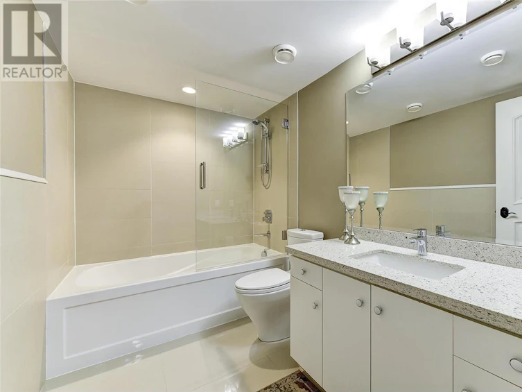 376 Uplands Court, Kelowna, BC, V1W 4J7 - 33