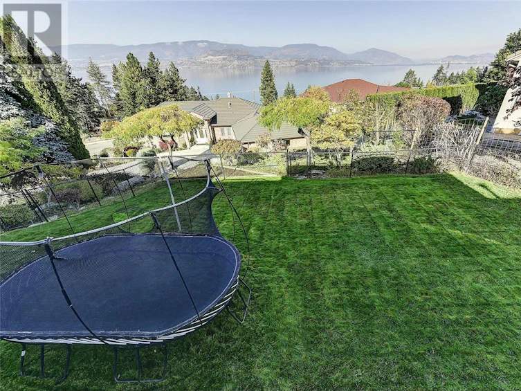 376 Uplands Court, Kelowna, BC, V1W 4J7 - 41