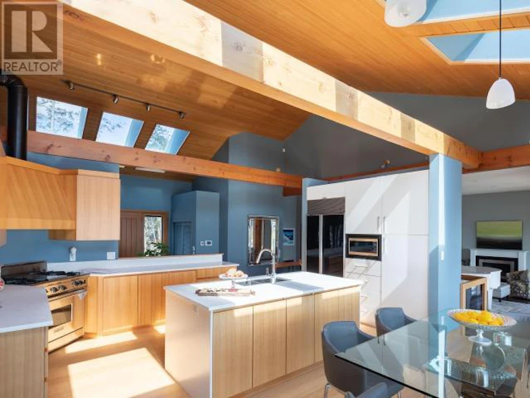 2011 Valdes Drive, Quadra Island, BC, V7V 1J8 - 17