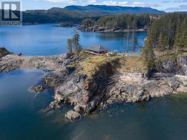 2011 Valdes Drive, Quadra Island, BC, V7V 1J8 - 3