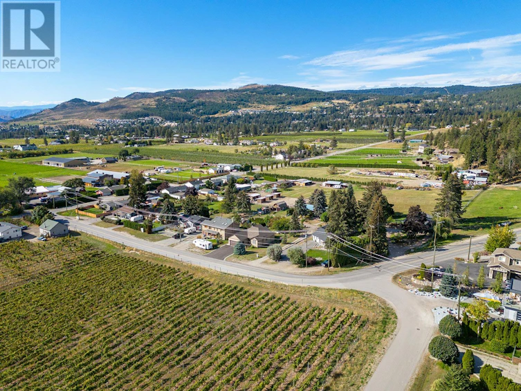 3154 Smith Creek Road, West Kelowna, BC, V4T 1M7 - 12