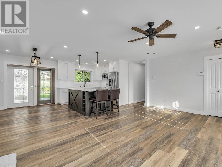 3154 Smith Creek Road, West Kelowna, BC, V4T 1M7 - 21
