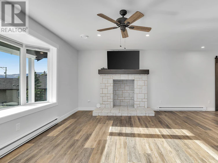3154 Smith Creek Road, West Kelowna, BC, V4T 1M7 - 24