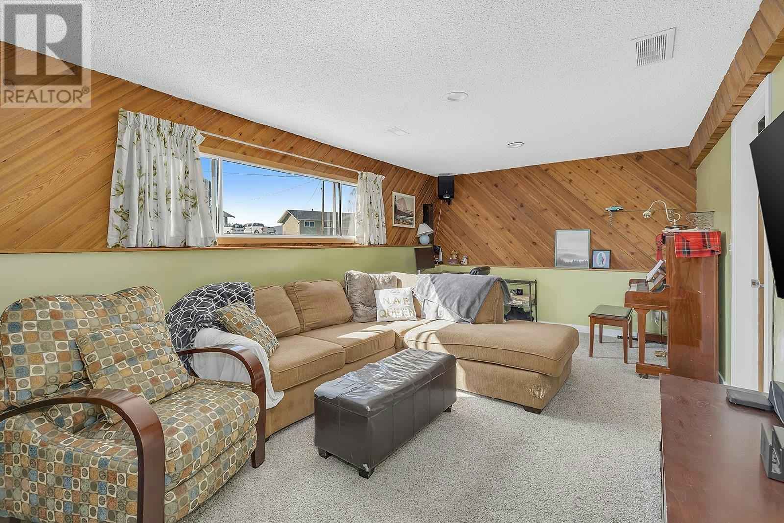 1845 Hayashi Road, Kelowna, BC, V1P 1A7 - 23