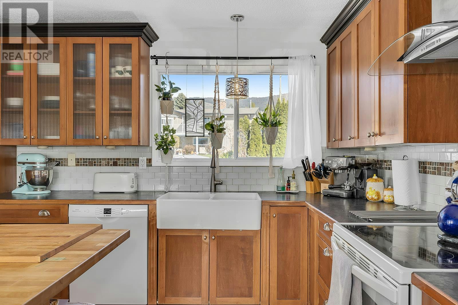 1845 Hayashi Road, Kelowna, BC, V1P 1A7 - 7