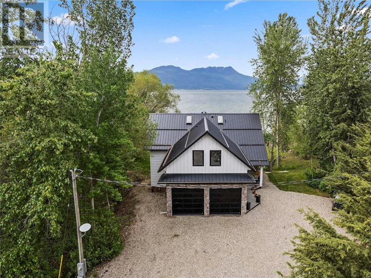 3700 Sunnybrae Canoe Point Road, Tappen, BC, V0E 2X1 - 3