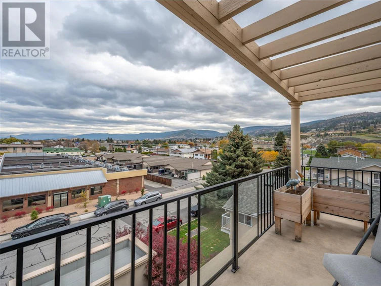 310-250 Waterford Avenue, Penticton, BC, V2A 3T8 - 13