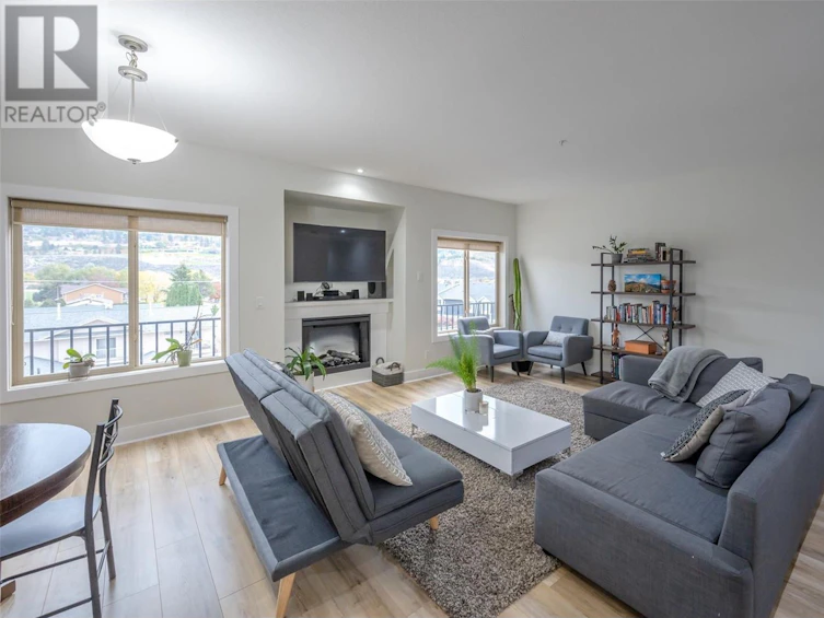 310-250 Waterford Avenue, Penticton, BC, V2A 3T8 - 6