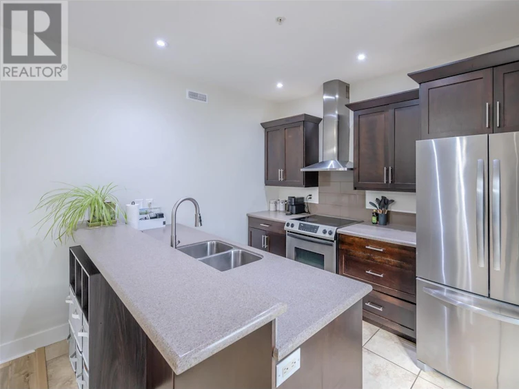 310-250 Waterford Avenue, Penticton, BC, V2A 3T8 - 8