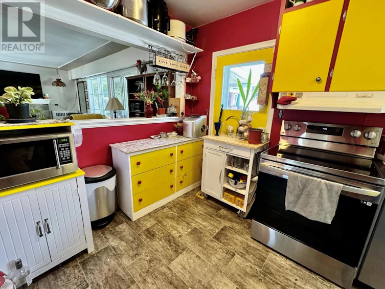 403 Conklin Avenue, Penticton, BC, V2A 2T3 - 12