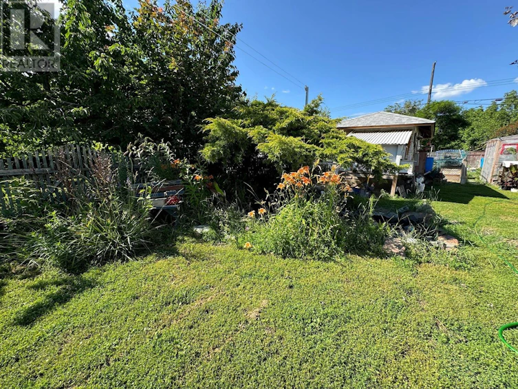 403 Conklin Avenue, Penticton, BC, V2A 2T3 - 32