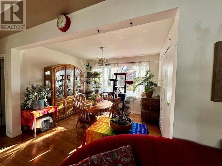 403 Conklin Avenue, Penticton, BC, V2A 2T3 - 5