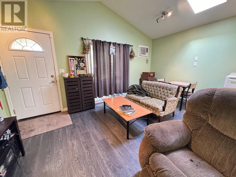 403 Conklin Avenue, Penticton, BC, V2A 2T3 - 57