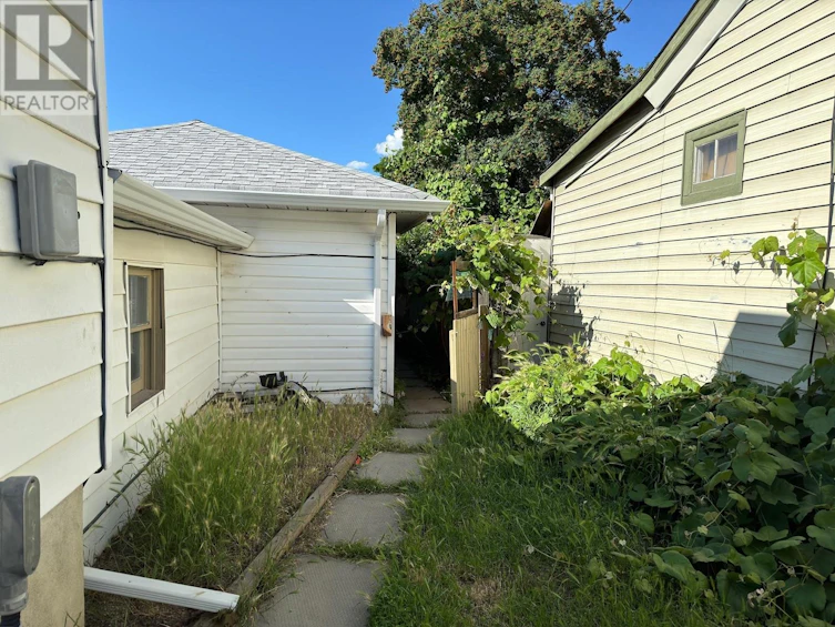 403 Conklin Avenue, Penticton, BC, V2A 2T3 - 66