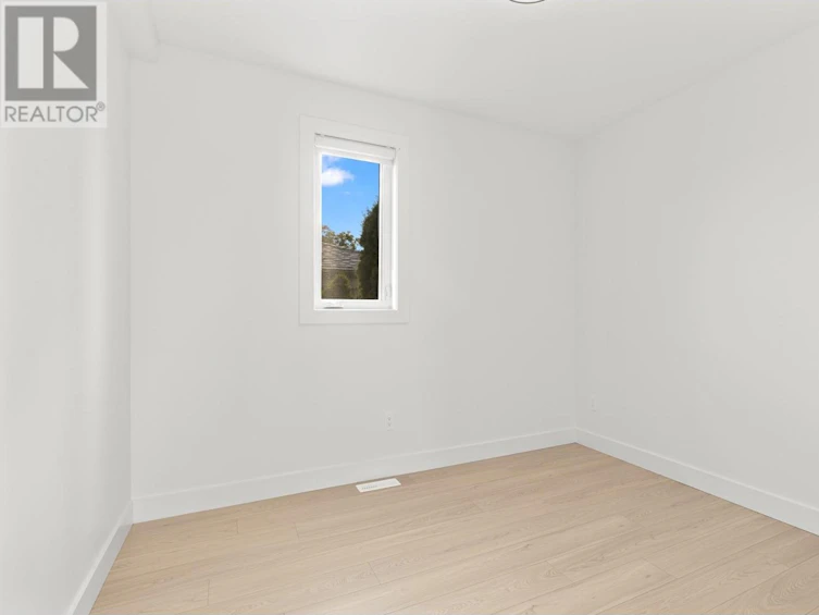 3-830 Lawson Avenue, Kelowna, BC, V1Y 6S8 - 32