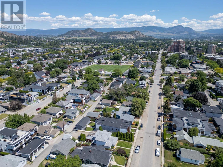 3-830 Lawson Avenue, Kelowna, BC, V1Y 6S8 - 54