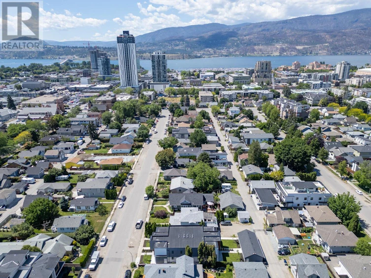 4-830 Lawson Avenue, Kelowna, BC, V1Y 6S8 - 52