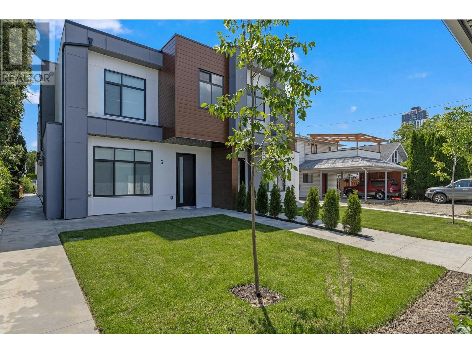 1-830 Lawson Avenue, Kelowna, BC, V1Y 6S8