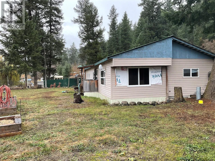 4098 3 Highway, Osoyoos, BC, V0H 1Y0 - 10