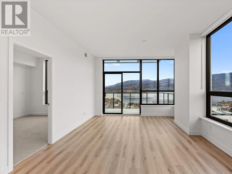 3010-1488 Bertram Street, Kelowna, BC, V1Y 2G2 - 10